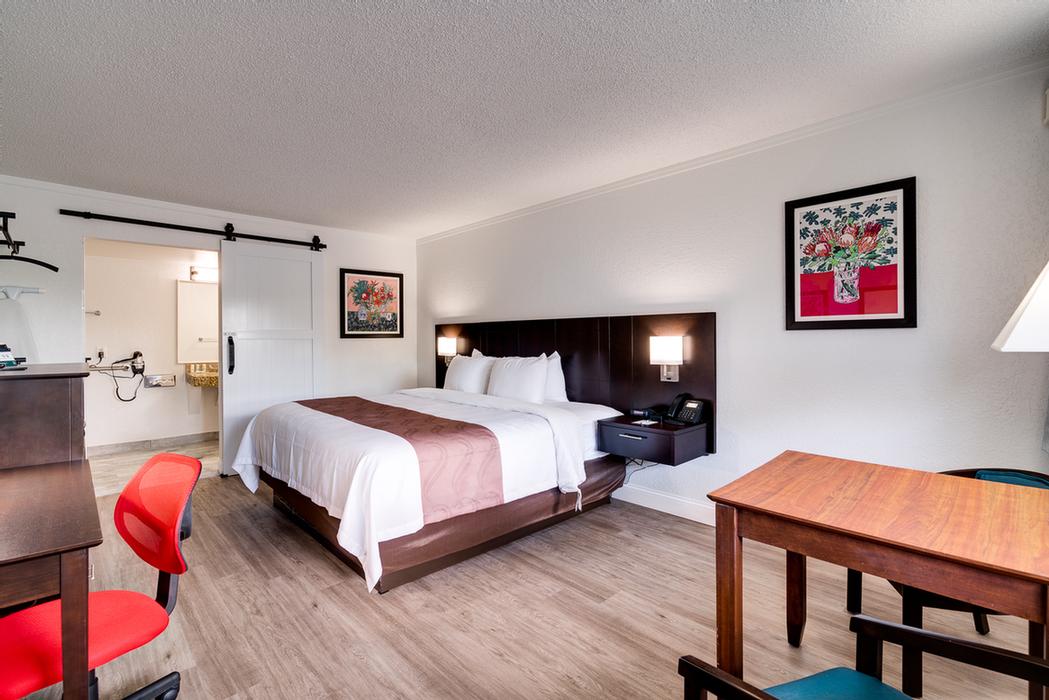Quality Inn South at the Falls - Restaurant