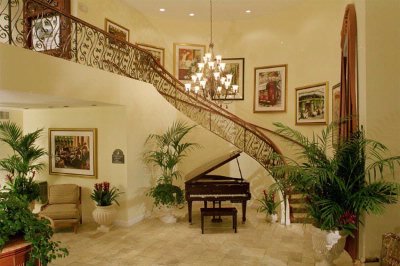 Club De Soleil - Lobby