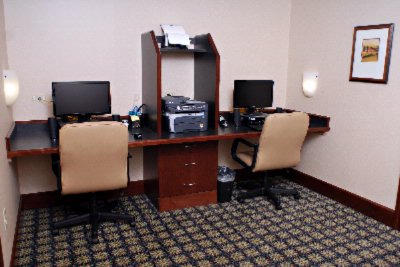 Staybridge Suites - Business Center
