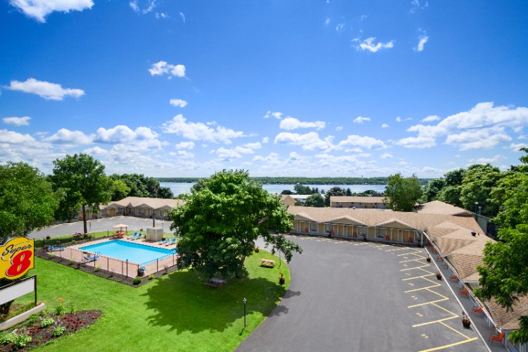 Best Western White House Inn - 