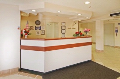Americas Best Value Inn & Suites - Lobby