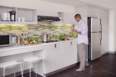 Element Denver Park Meadows - Guestroom Kitchen