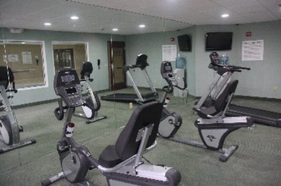 Holiday Inn Express & Suites - Fitness Center