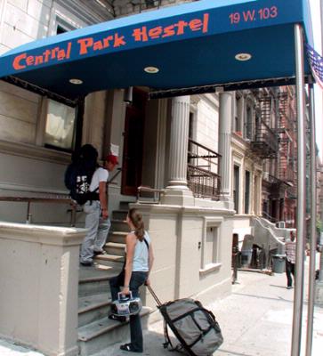 Central Park Hostel - 