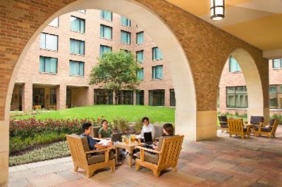 At & T Executive Education & Conference Center - Courtyard