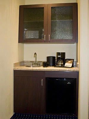 Springhill Suites Lancaster Palmdale - Springhill Suites Hotel Inroom Pantry