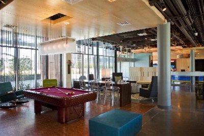 Aloft Phoenix Airport Hotel - Re:mix Pool Table