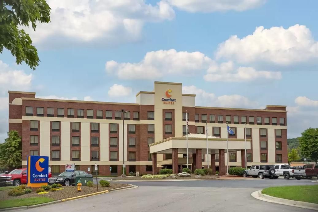 Comfort Suites Biltmore