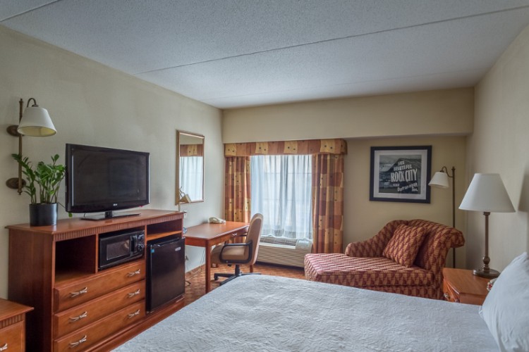 Hampton Inn & Suites Downtown Knoxville - 