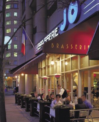 The Colonnade Hotel - Seasonal Outdoor Seating