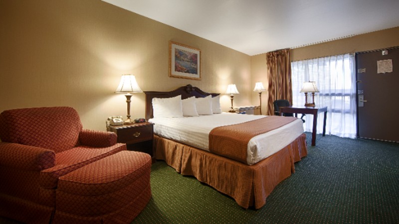 Best Western Gateway Adirondack Inn - 