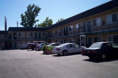 Vagabond Inn - 