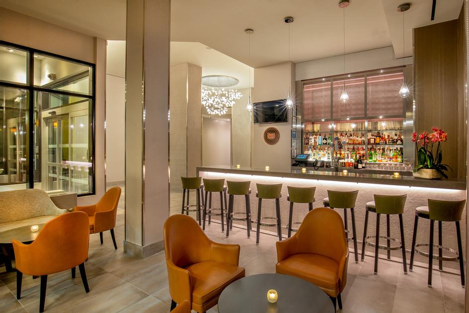 Four Points by Sheraton Midtown Times Square - Lobby Bar