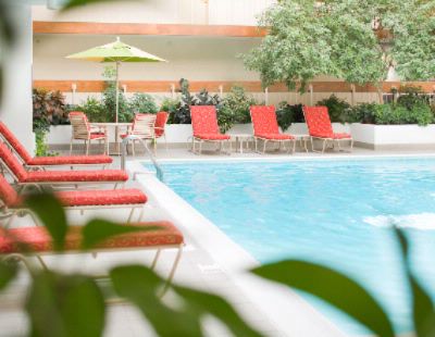 Saddle Brook Marriott - Indoor Pool