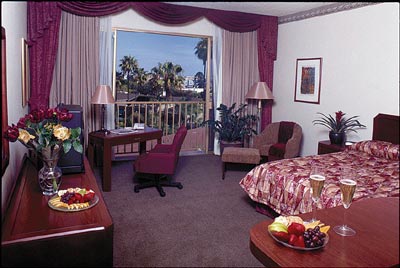 Holiday Inn San Diego Bayside - 