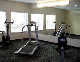 La Quinta Inn & Suites - 