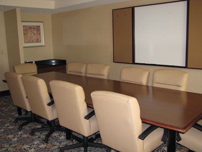 Staybridge Suites Austin Airport - 