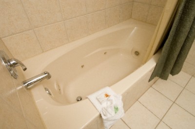 Quality Inn & Suites - Jacuzzi Suite
