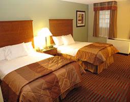 La Quinta Inn & Suites - Double Bedroom
