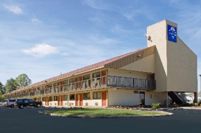 Americas Best Value Inn - 