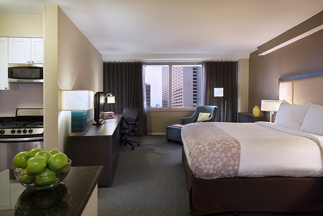 The Windsor Suites - Studio Suite - Bedroom
