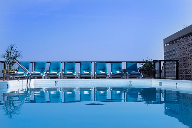 The Windsor Suites - Roof Top Swimming Pool