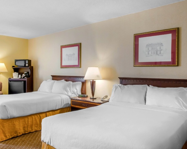 Holiday Inn I 275 North - Complimentary Business Center