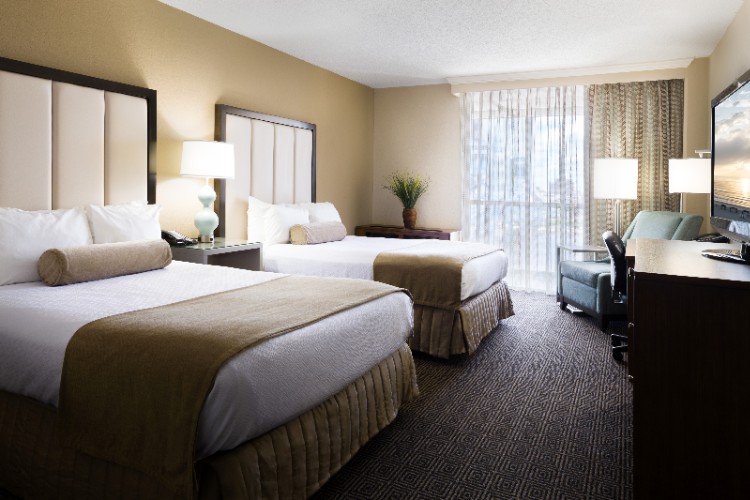 Crowne Plaza Jacksonville Riverfront - Outdoor Riverfront Pool
