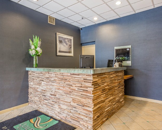 Quality Inn & Suites - 