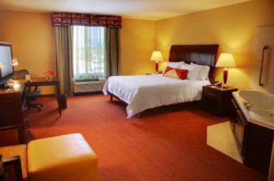 Hilton Garden Inn Fontana - 