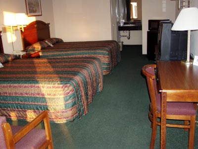 Lone Star Inn & Suites - 