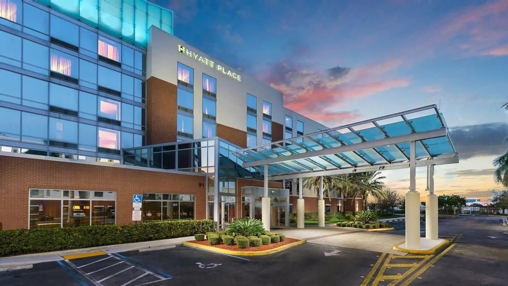 Hyatt Place Ft. Lauderdale Airport South - Full Exterior