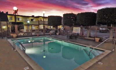 Hollywood Inn Express South - 