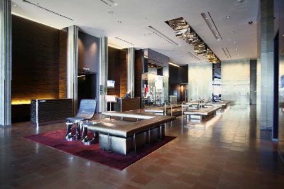 Luxury Suites at Palms Place - 