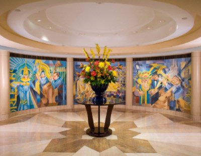 Marriott & Renaissance Hotels of New Orleans - Located In The Central Business District The Jw Marriott Hotel New Orleans Boasts A Stylish Inviting Lobby.