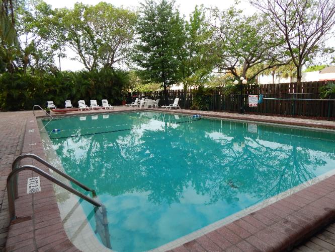 Holidays Golden Glades Boutique Hotel - 