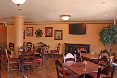 Oxford Suites Chico - Breakfast Room