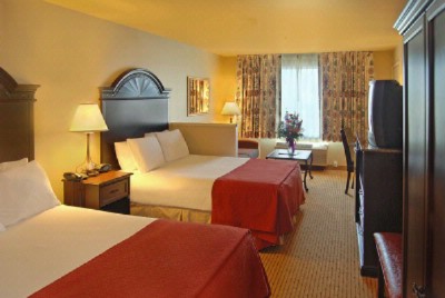 Oxford Suites Chico - Spa Suite