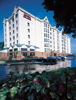 Hampton Inn & Suites at the University - 