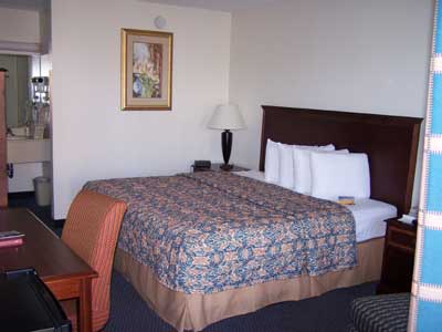 Days Inn - King Size Bedroom