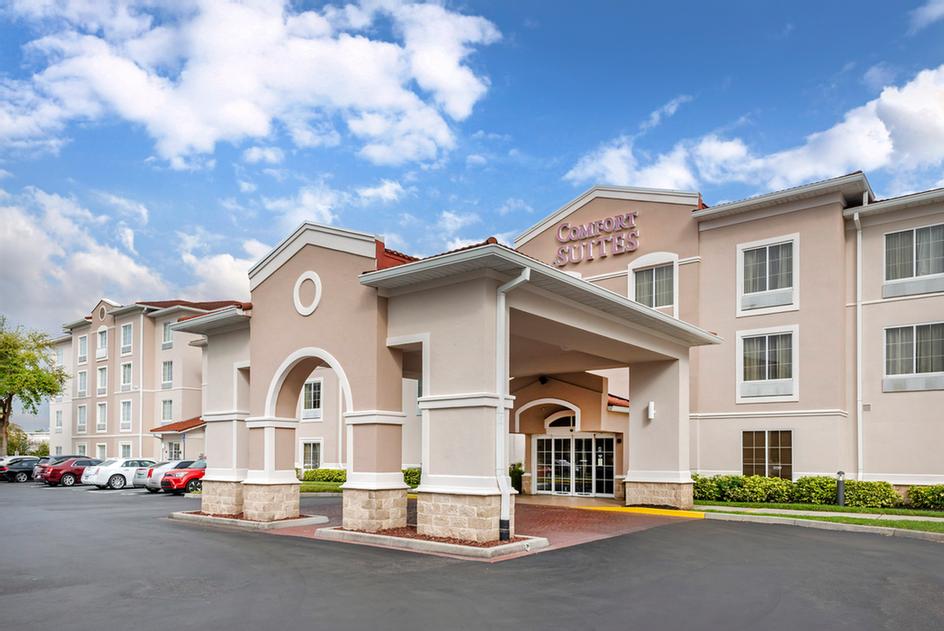 Comfort Suites Downtown Orlando - 