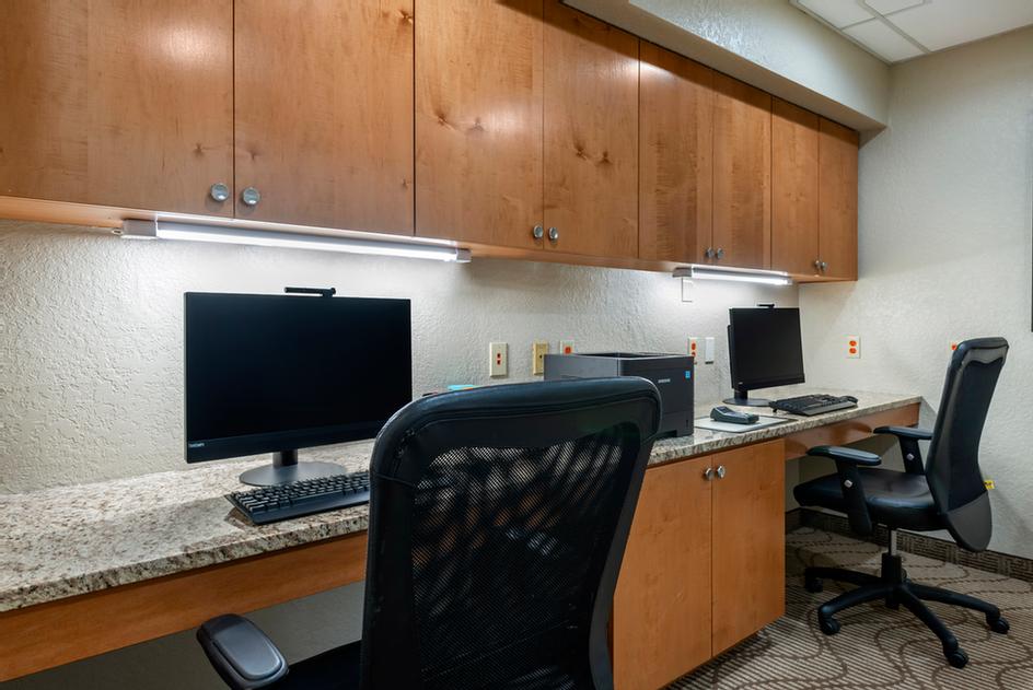 Comfort Suites Downtown Orlando - 