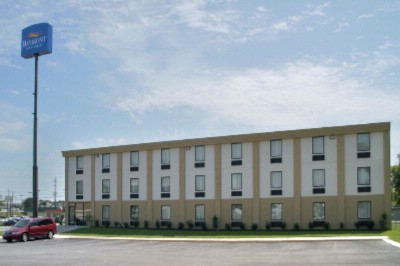 Baymont Inn & Suites - 