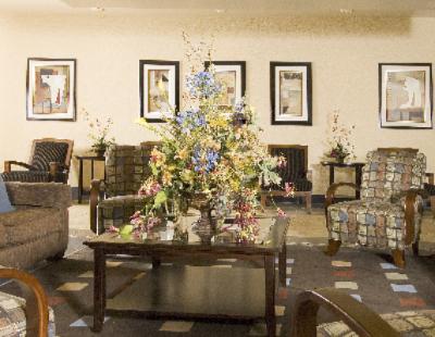 Welcome To The Holiday Inn-lobby