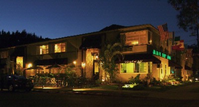 Wilshire Crest Hotel - Wilshire Crest Hotel By Night