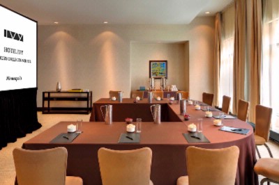 Hotel Ivy - 