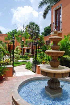Hacienda San Miguel Hotel & Suites - 