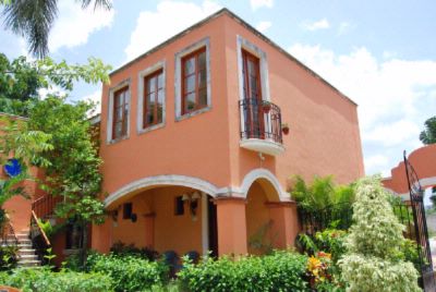 Hacienda San Miguel Hotel & Suites - 