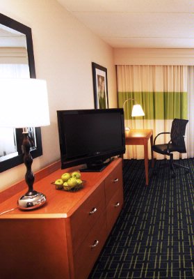 Fairfield Inn Webster East - Guest Room Desk Area
