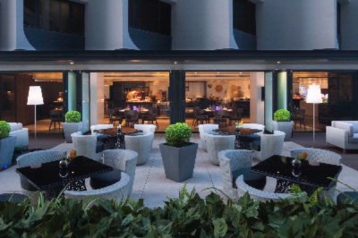 Gateway Hotel - Tartan Bar